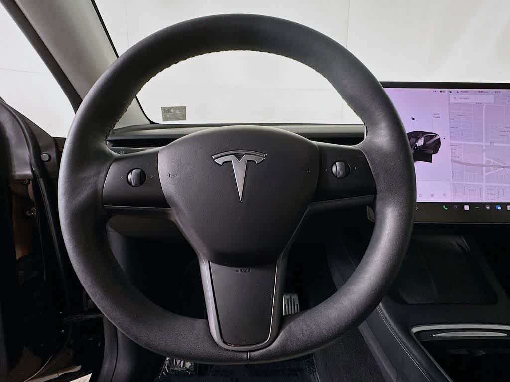 Thumbnail: 2022 Tesla Model Y - 16