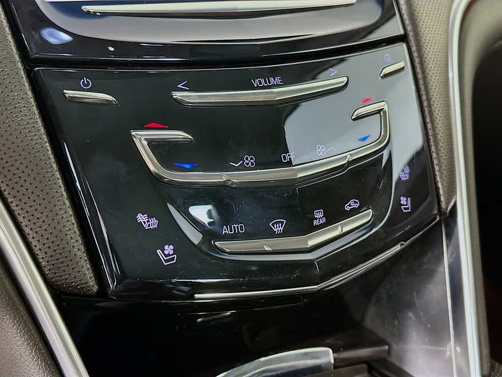 Thumbnail: 2016 Cadillac XTS - 18