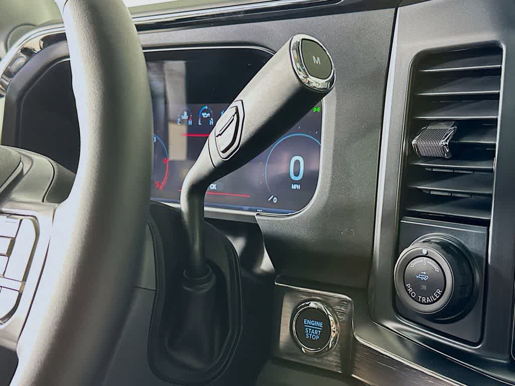 2025 Ford F-250  19