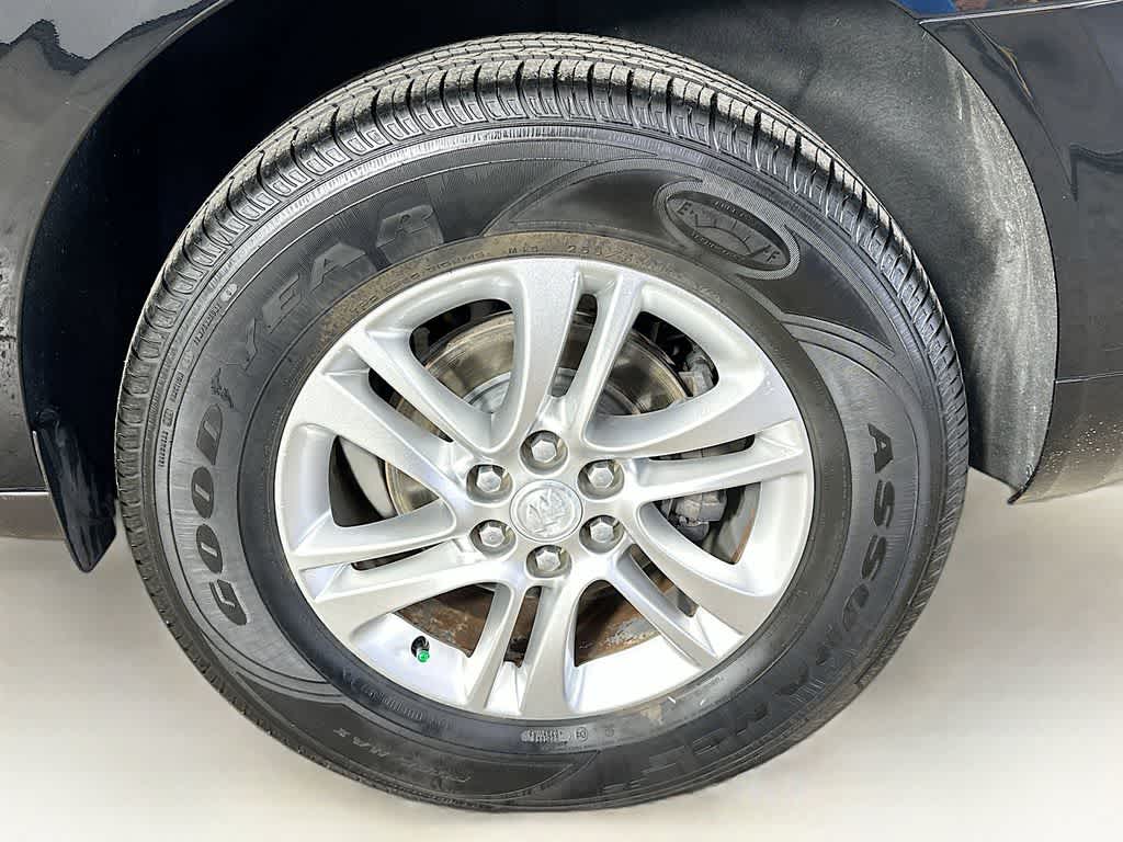 2018 Buick Enclave Essence 8
