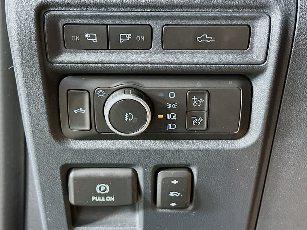 2022 Ford F-150 XLT 26