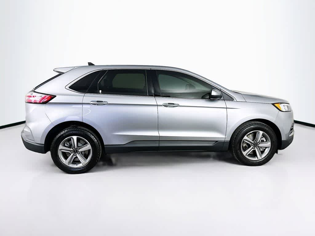 Thumbnail: 2022 Ford Edge - 26