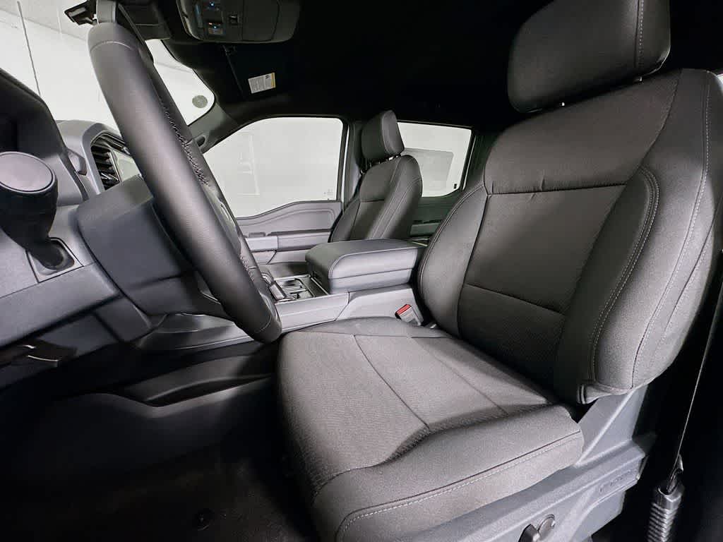 Thumbnail: 2025 Ford F-150 - 13