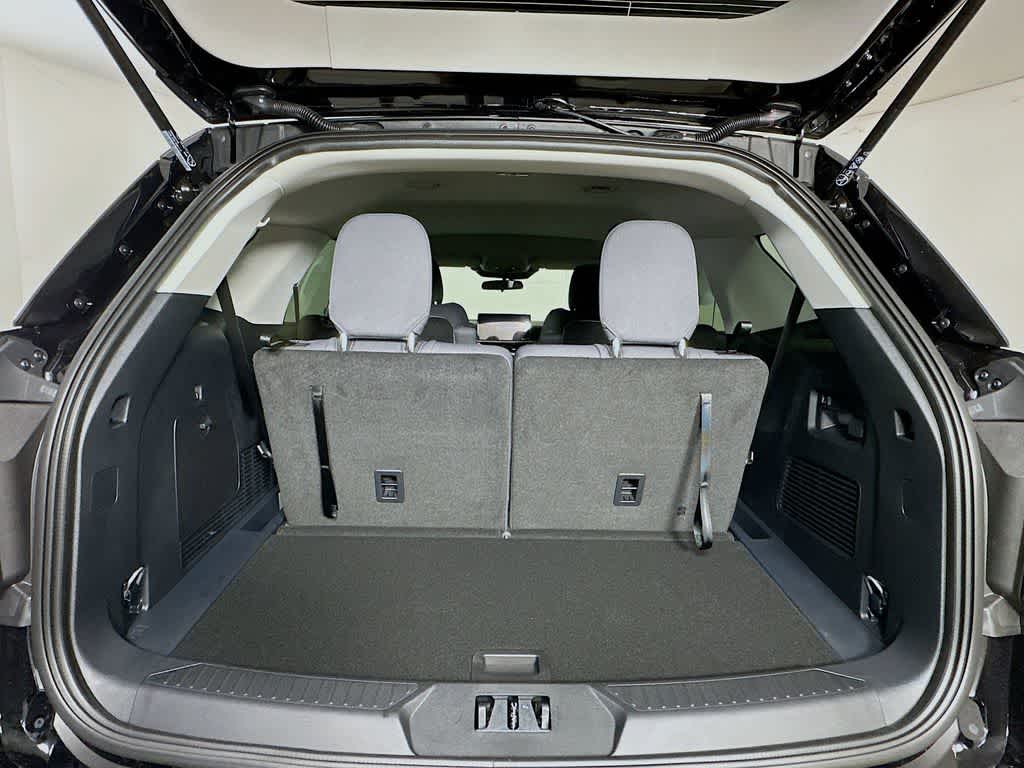 Thumbnail: 2026 Ford Explorer - 18