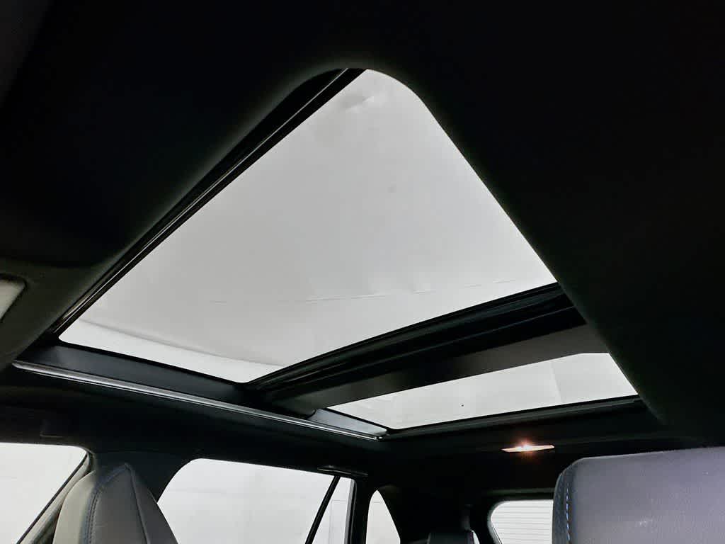 Thumbnail: 2020 Toyota RAV4 - 32