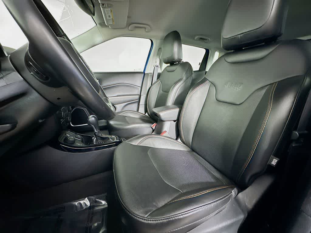 Thumbnail: 2021 Jeep Compass - 12