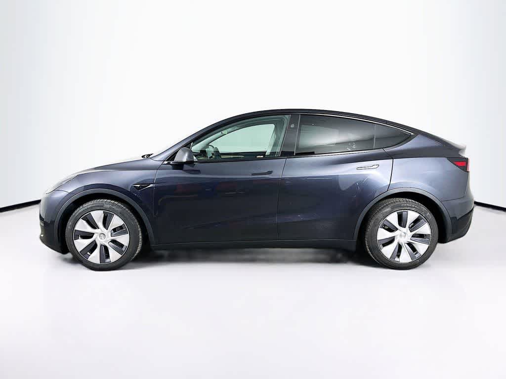 Thumbnail: 2024 Tesla Model Y - 3