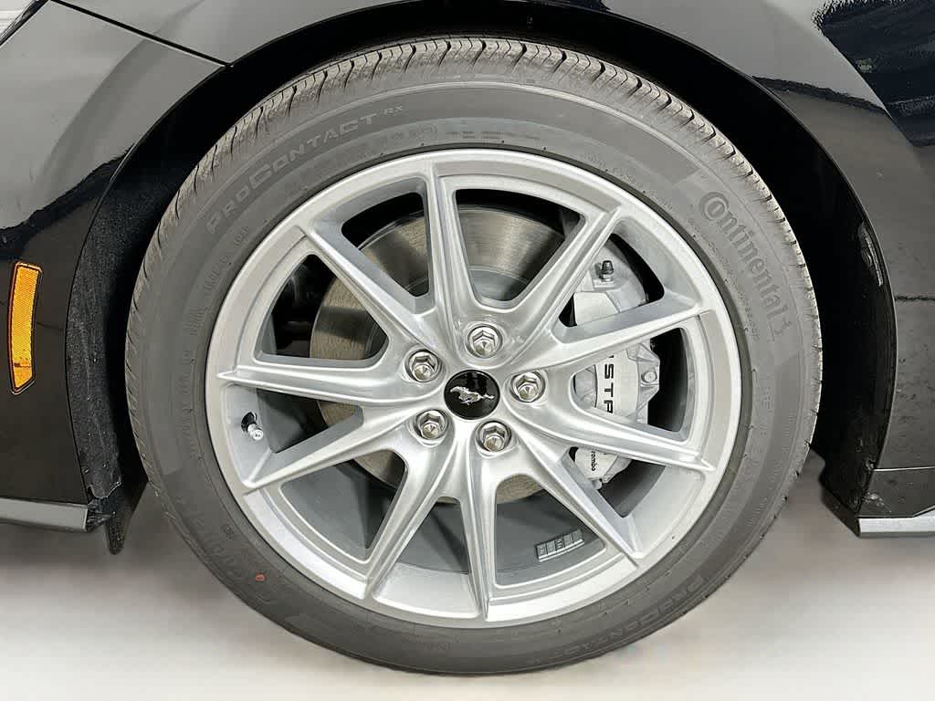 Thumbnail: 2025 Ford Mustang - 8