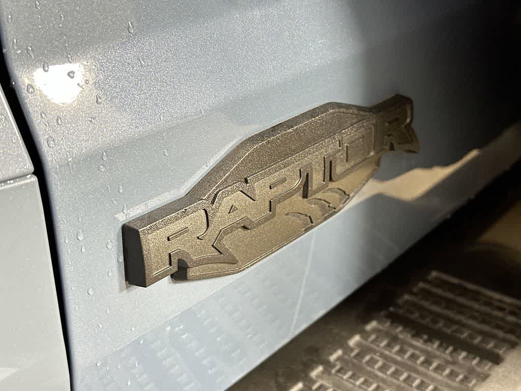 Thumbnail: 2025 Ford Bronco - 7