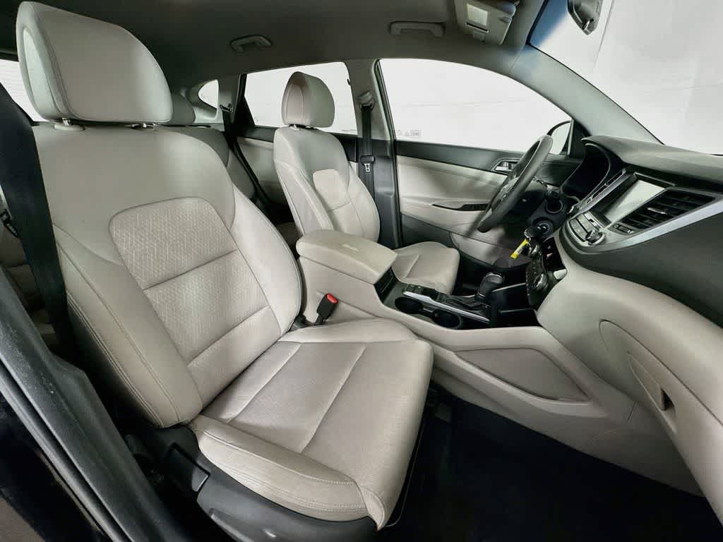 Thumbnail: 2018 Hyundai Tucson - 14