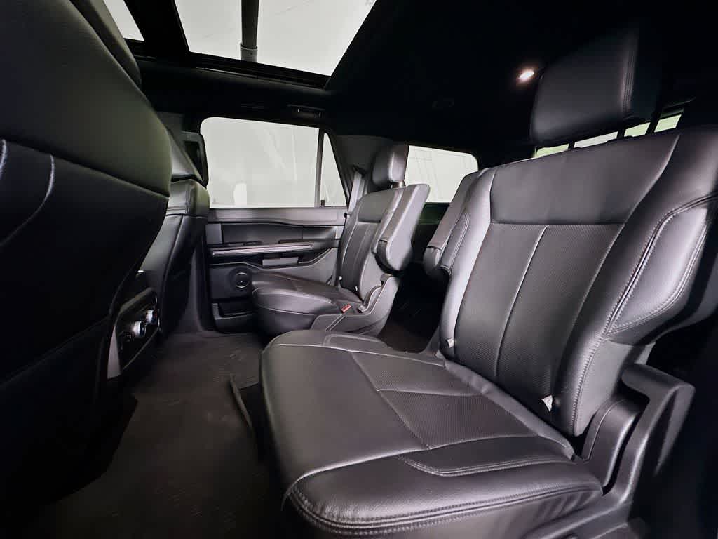 Thumbnail: 2021 Ford Expedition - 14