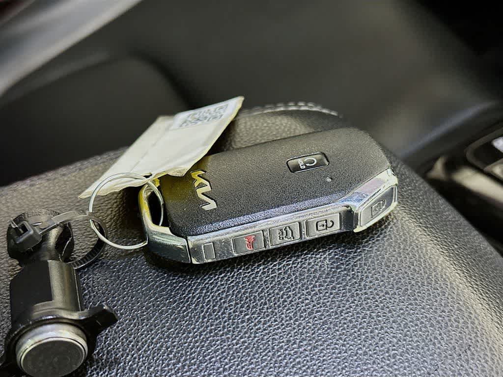 Thumbnail: 2023 Kia Sportage - 22