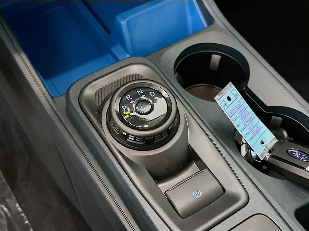 Thumbnail: 2025 Ford Maverick - 18