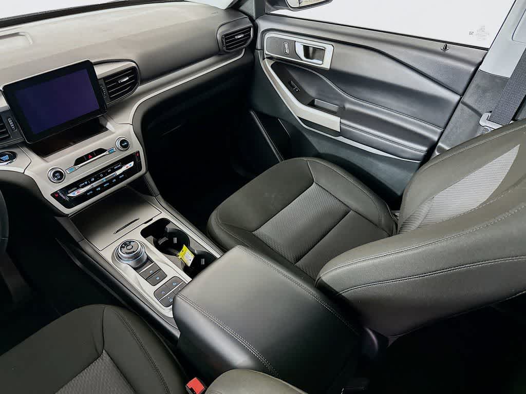 Thumbnail: 2024 Ford Explorer - 11
