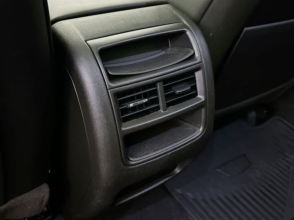 Thumbnail: 2023 Cadillac XT5 - 13
