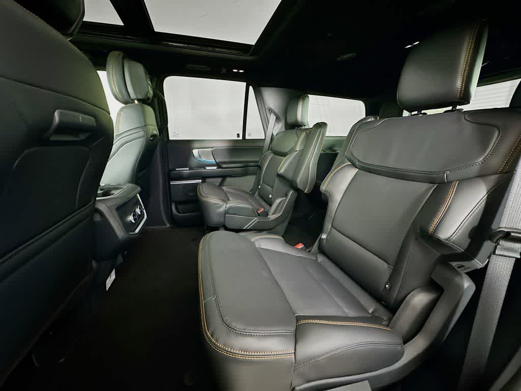 Thumbnail: 2026 Ford Expedition - 14