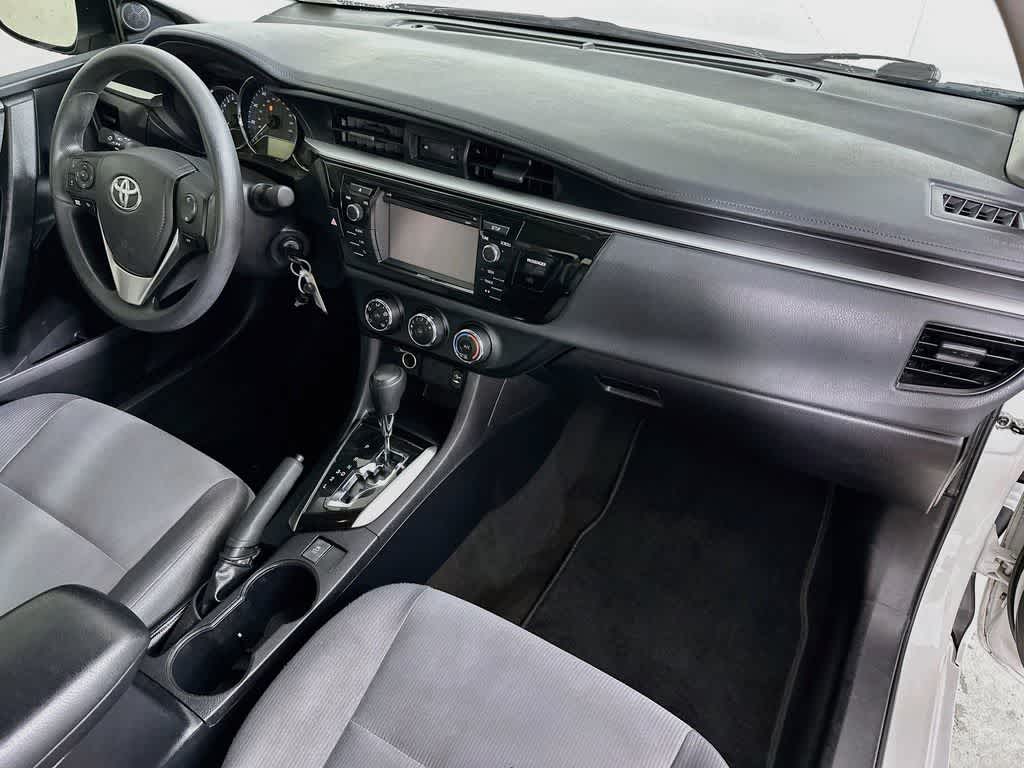 Thumbnail: 2016 Toyota Corolla - 30
