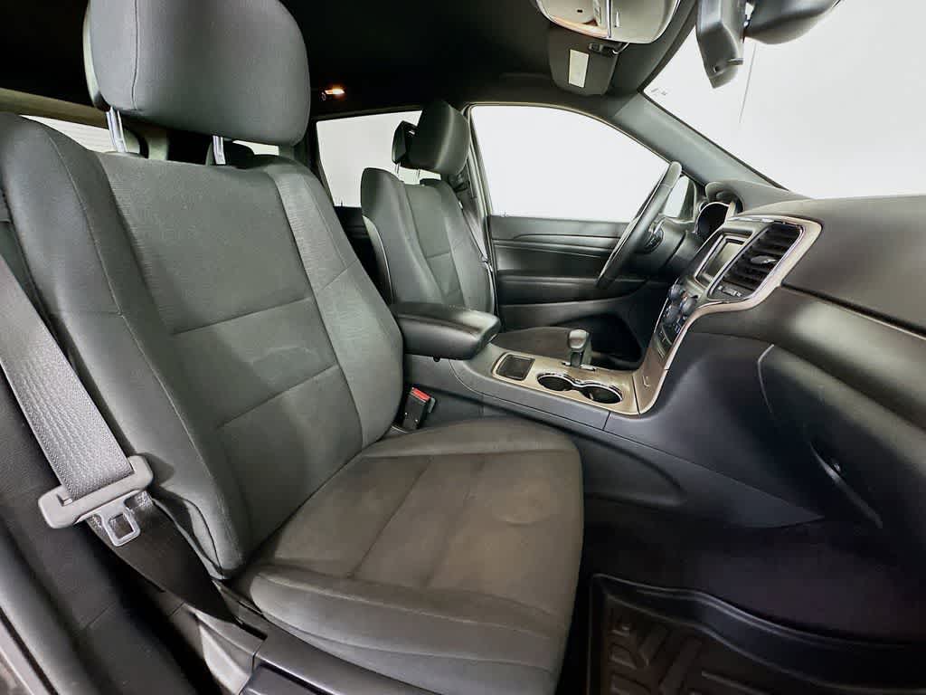 Thumbnail: 2015 Jeep Grand Cherokee - 15