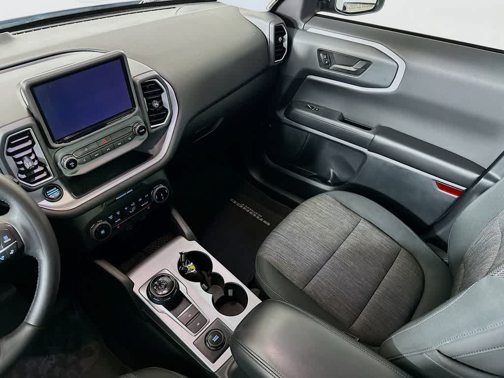 Thumbnail: 2023 Ford Bronco Sport - 11