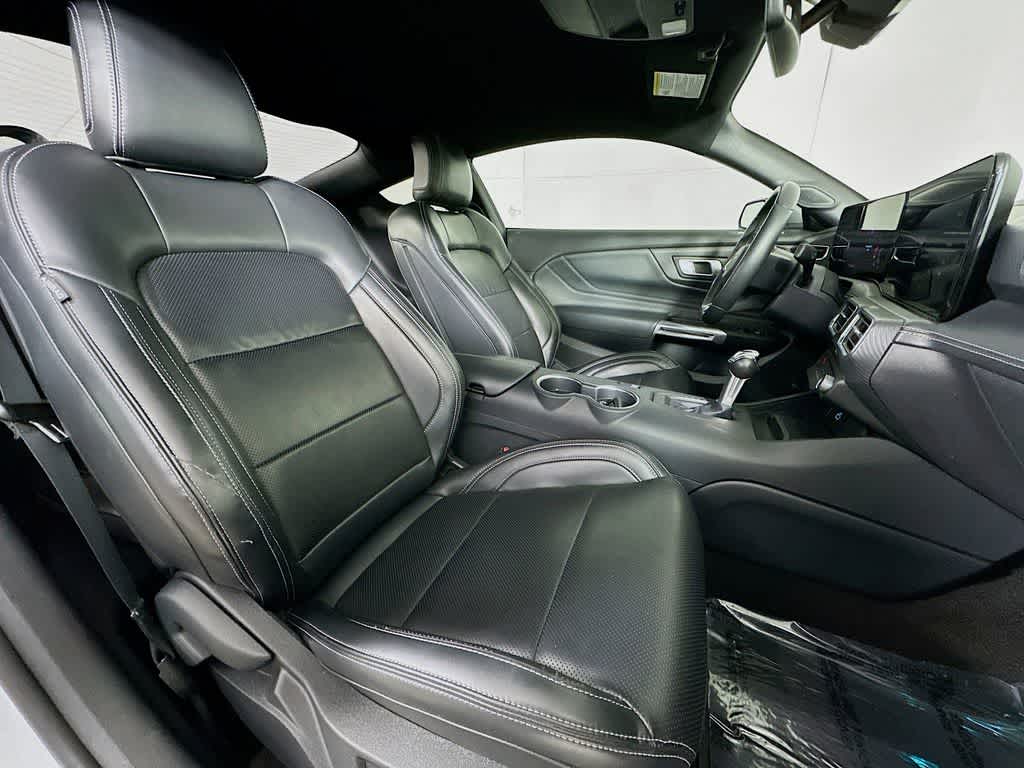Thumbnail: 2024 Ford Mustang - 14