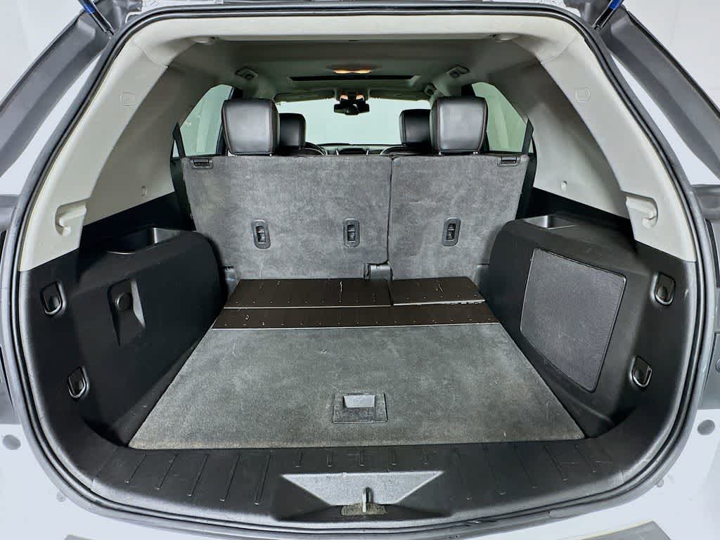 Thumbnail: 2012 Chevrolet Equinox - 21