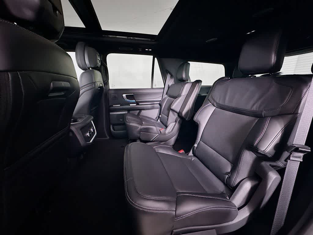 Thumbnail: 2026 Ford Expedition - 14