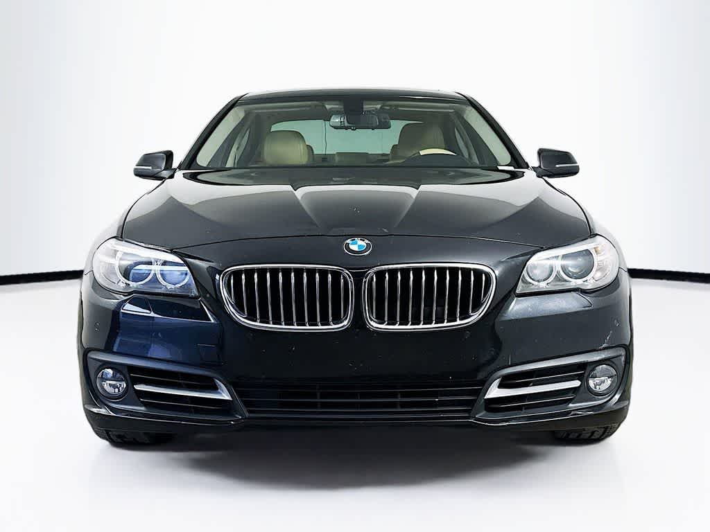 Thumbnail: 2015 BMW 5 Series - 6