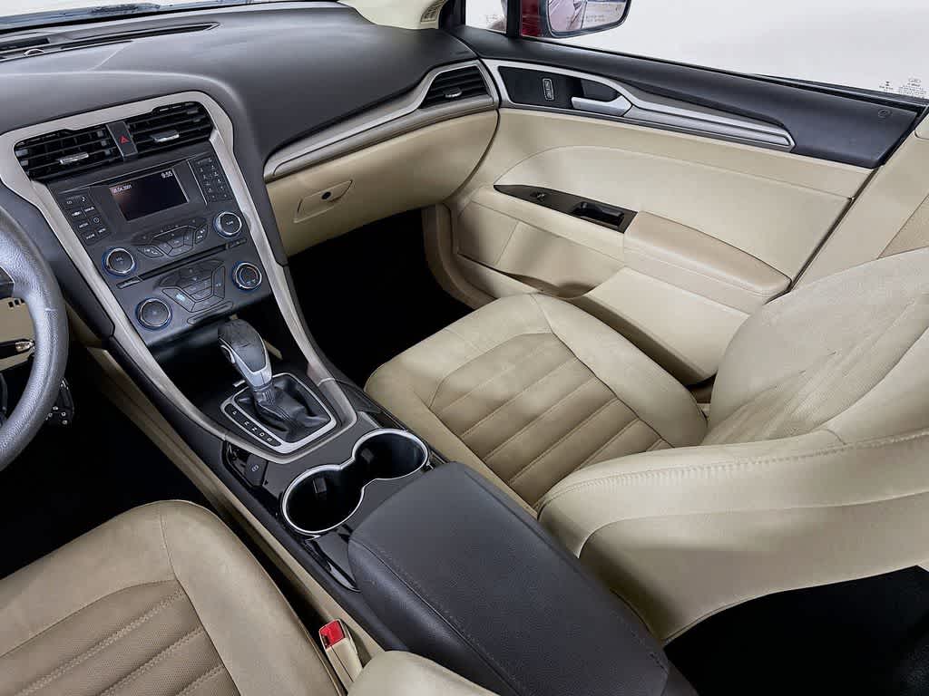 Thumbnail: 2015 Ford Fusion - 11