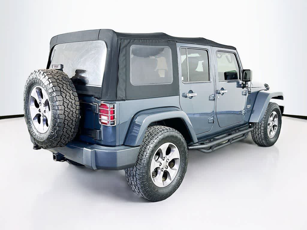 Thumbnail: 2016 Jeep Wrangler - 23