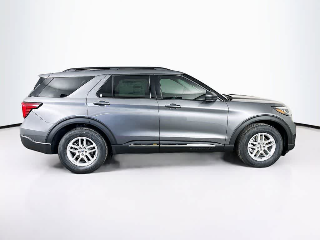Thumbnail: 2025 Ford Explorer - 24