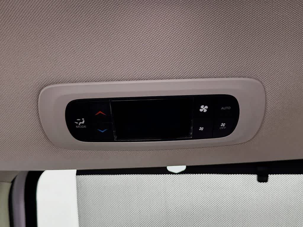 Thumbnail: 2024 Chrysler Pacifica - 13