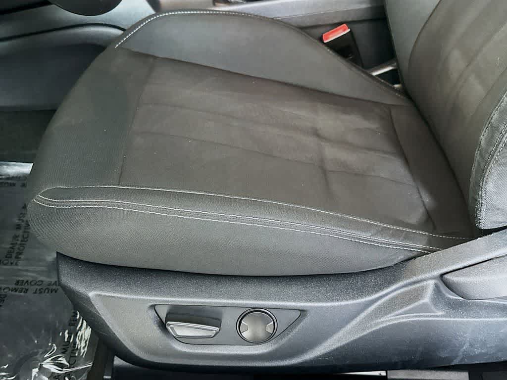 Thumbnail: 2022 Ford Mustang - 29