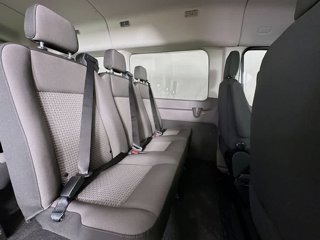 Thumbnail: 2025 Ford Econoline - 29