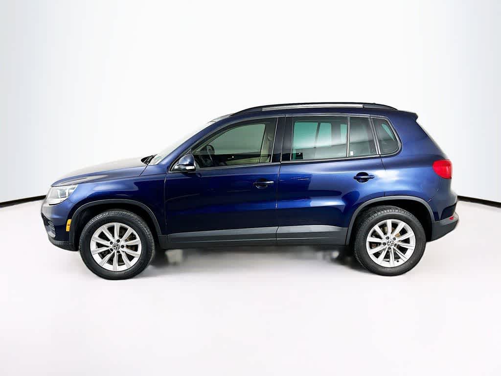 Thumbnail: 2015 Volkswagen Tiguan - 3