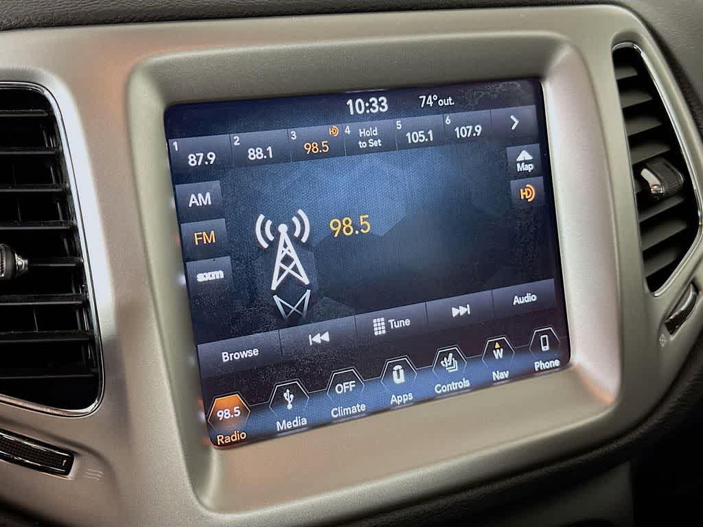 Thumbnail: 2019 Jeep Compass - 17