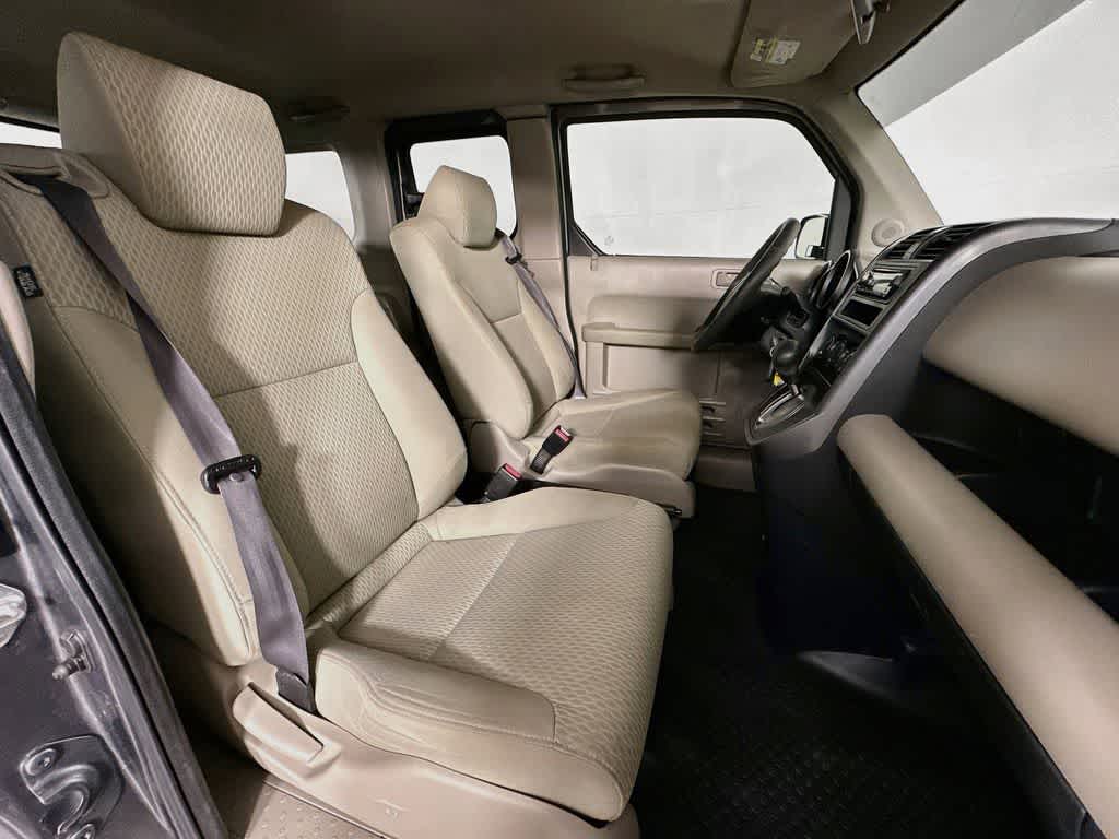 Thumbnail: 2011 Honda Element - 14