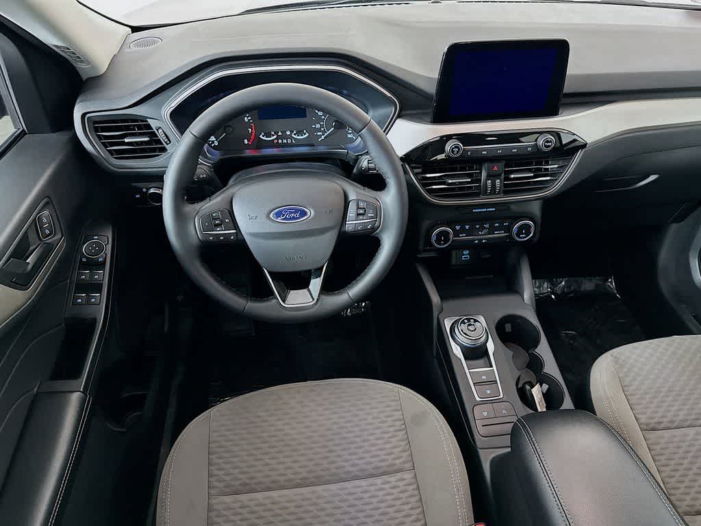 Thumbnail: 2022 Ford Escape - 10