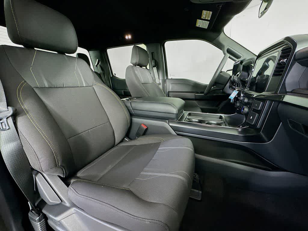 Thumbnail: 2025 Ford F-150 - 15