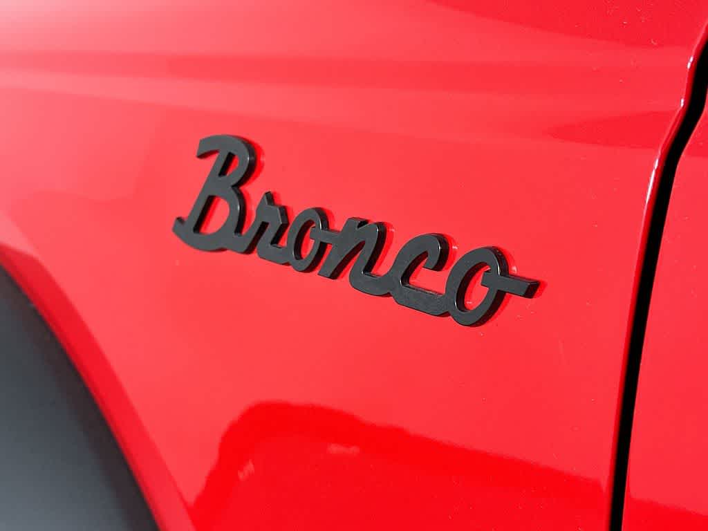 Thumbnail: 2022 Ford Bronco - 7