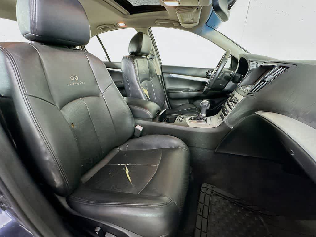 Thumbnail: 2009 INFINITI G37 - 15