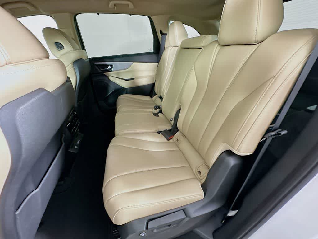 Thumbnail: 2023 Acura MDX - 14