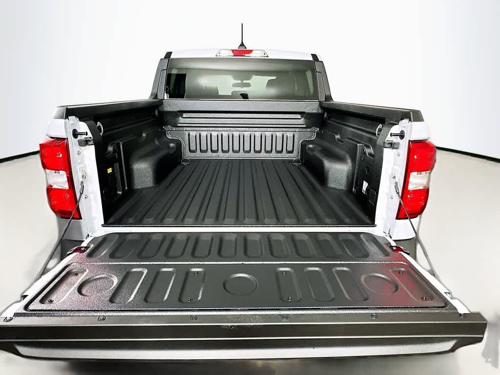 Thumbnail: 2025 Ford Maverick - 20