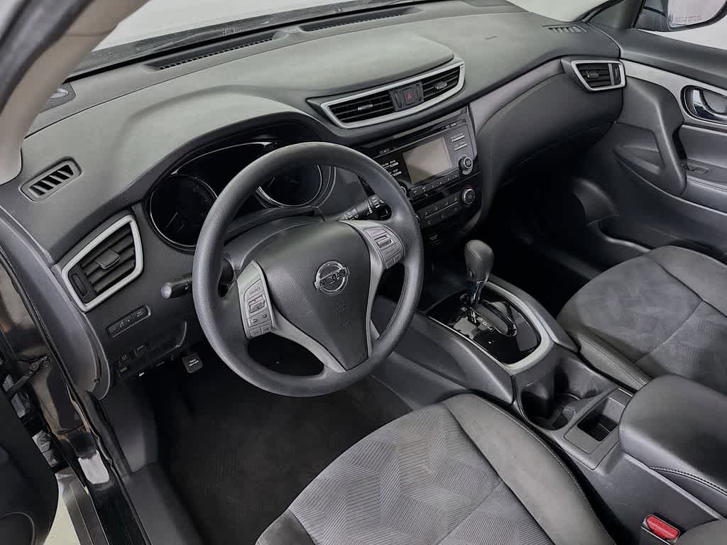 Thumbnail: 2016 Nissan Rogue - 2
