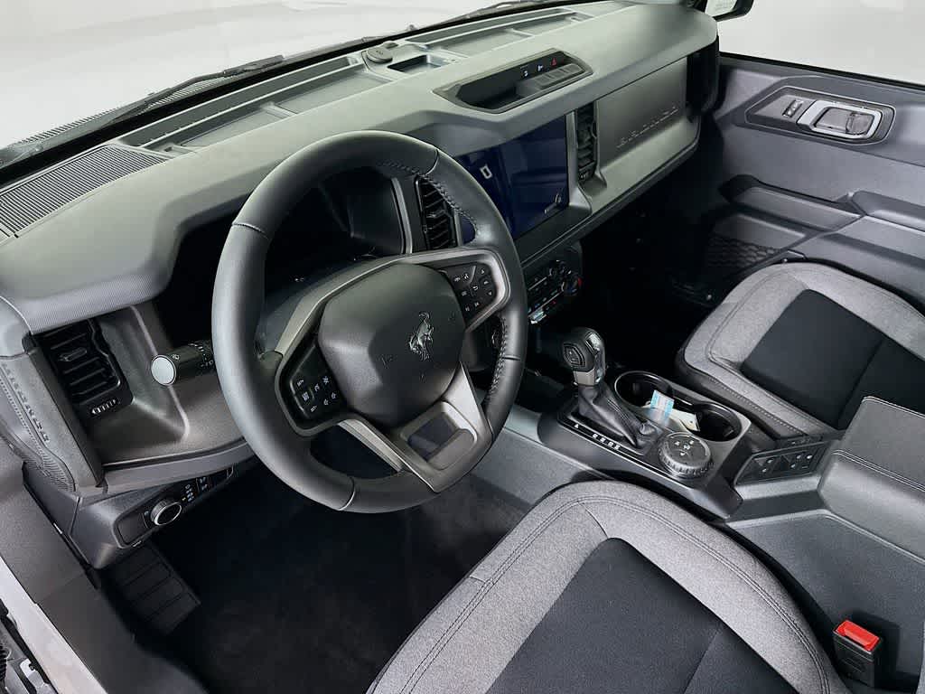 Thumbnail: 2025 Ford Bronco - 2