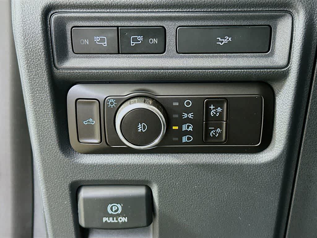 2023 Ford F-150 XLT 27