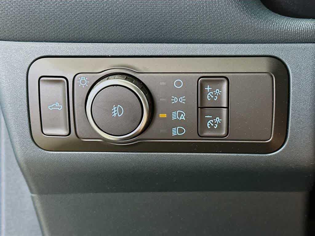 Thumbnail: 2026 Ford Maverick - 25