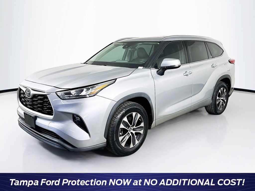 Thumbnail: 2020 Toyota Highlander - 1