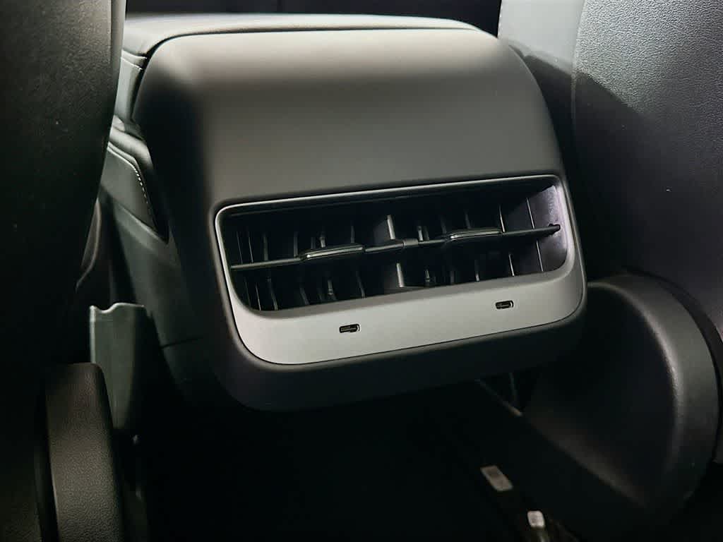 Thumbnail: 2023 Tesla Model 3 - 12