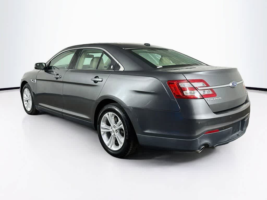 Thumbnail: 2015 Ford Taurus - 4