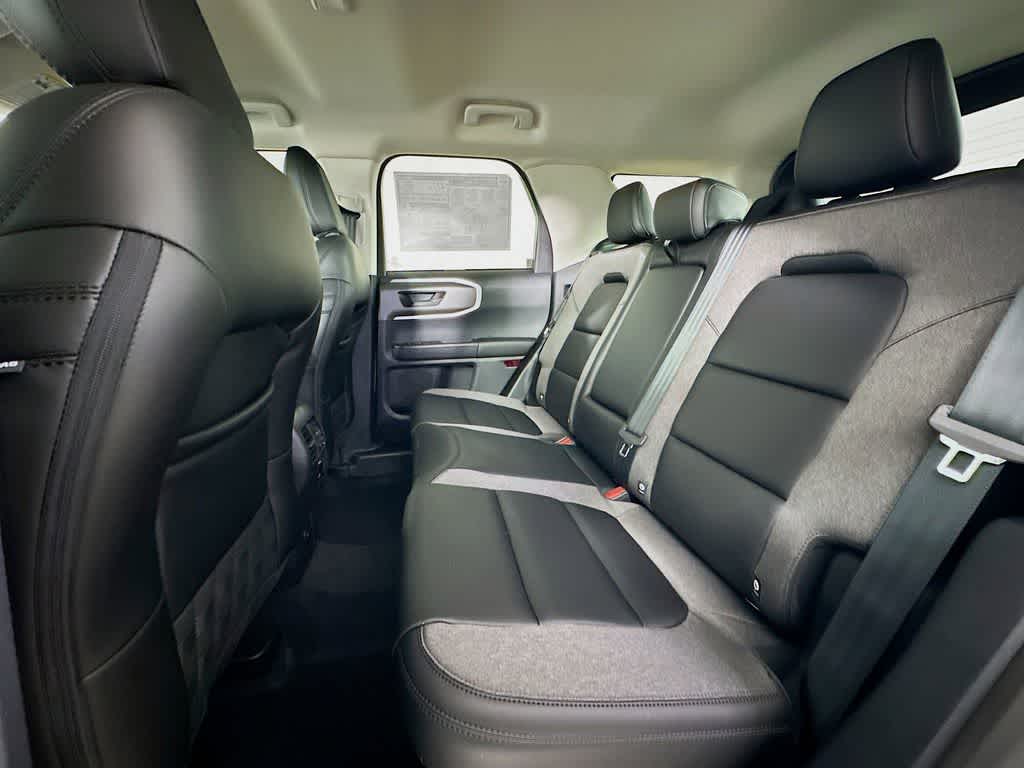 Thumbnail: 2025 Ford Bronco Sport - 14